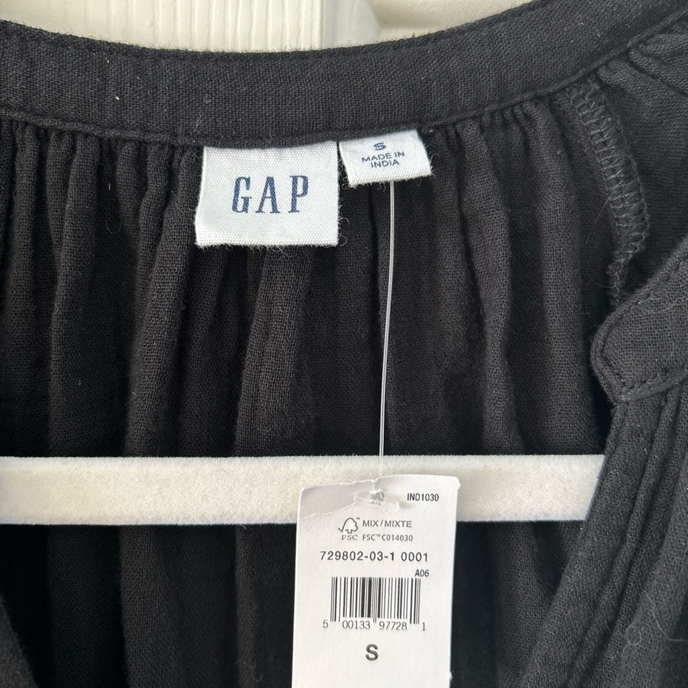 GAP Charcoal Knit Top - Picture 2 of 5